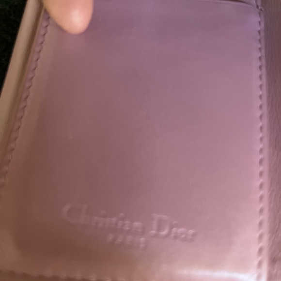 COPY - Christian Dior Light Mauve/Pink Enamel Quilted Snap Walket - Picture 5 of 9